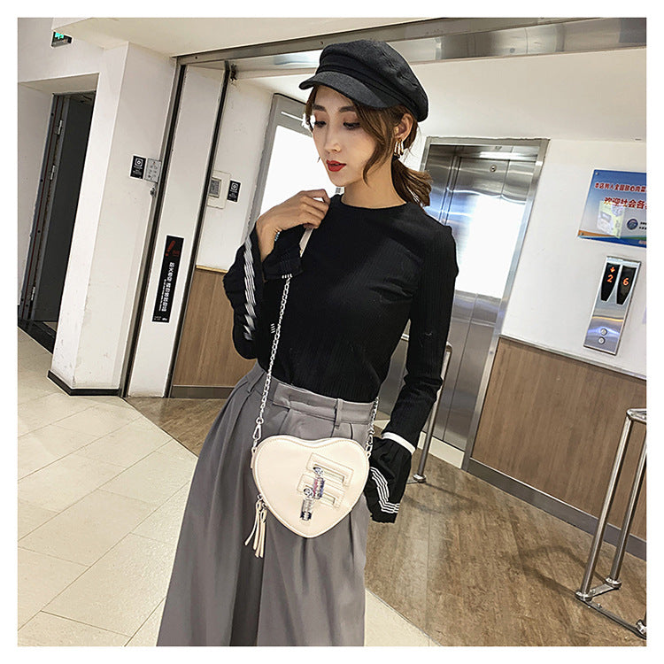 Gothic Heart Shaped Blade Zipper Chain Bag