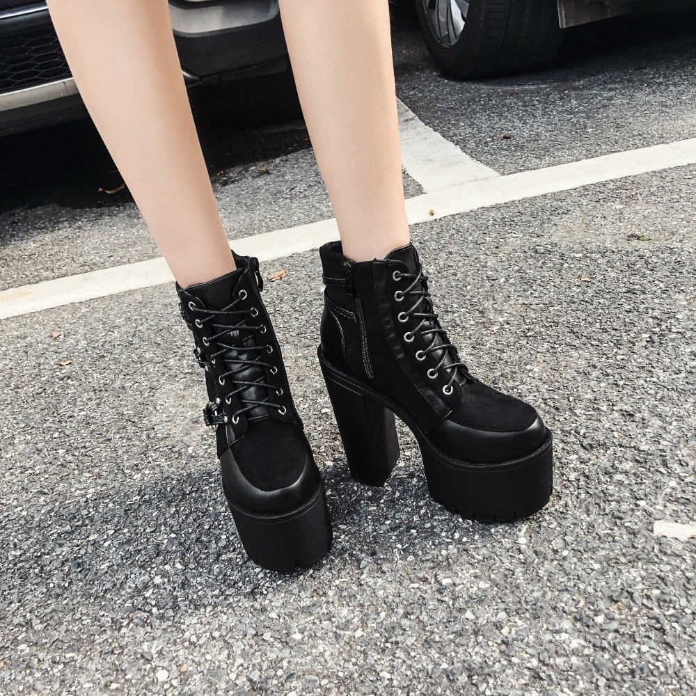 Gothic Ring Harness Lace Up Platform Boots – ROCK 'N DOLL